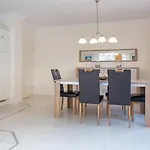 Haus Lia - Rechts App. 2