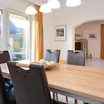 Haus Lia - Rechts App. 2